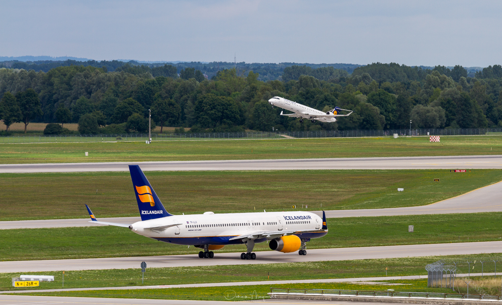 Icelandair / Boeing 757-256 / TF-LLX / MUC / EDDM