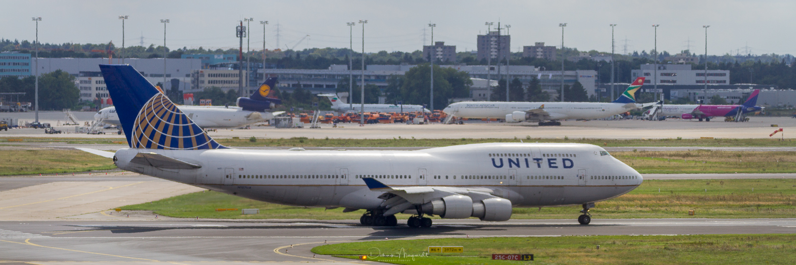 United Airlines / Boeing 747-422 / N127UA / FRA / EDDF